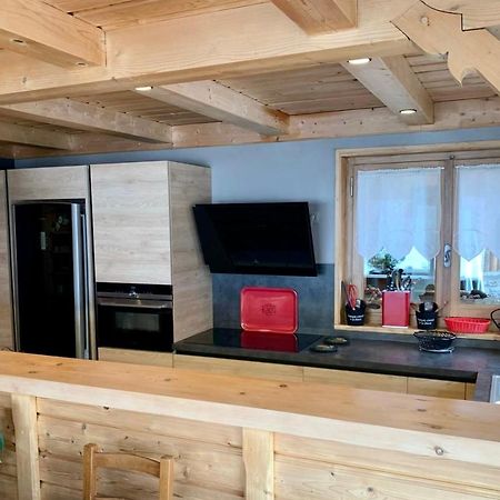 Apartment In Morzine - Ski In - Sleeps 6 Eksteriør billede