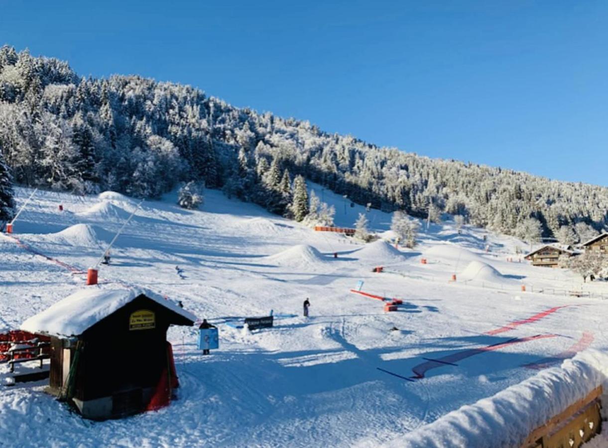 Apartment In Morzine - Ski In - Sleeps 6 Eksteriør billede