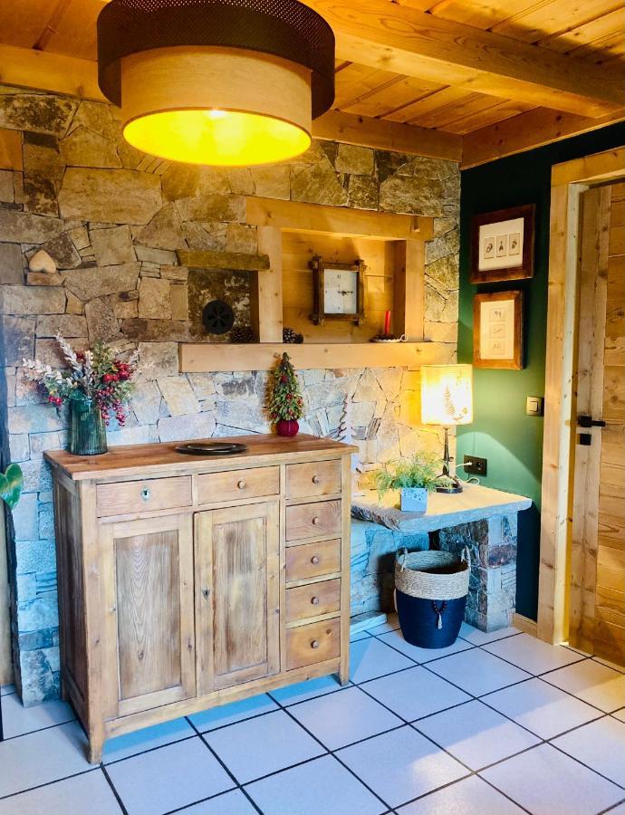 Apartment In Morzine - Ski In - Sleeps 6 Eksteriør billede